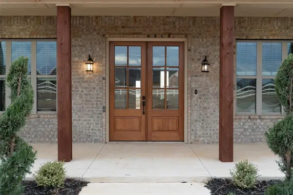 9451 W Charter Oak RD, Edmond, OK 73025