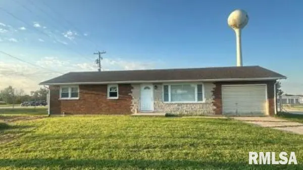 6620 BROADWAY ST, Quincy, IL 62305