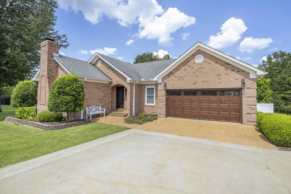 350 YEISER DR, Savannah, TN 38372