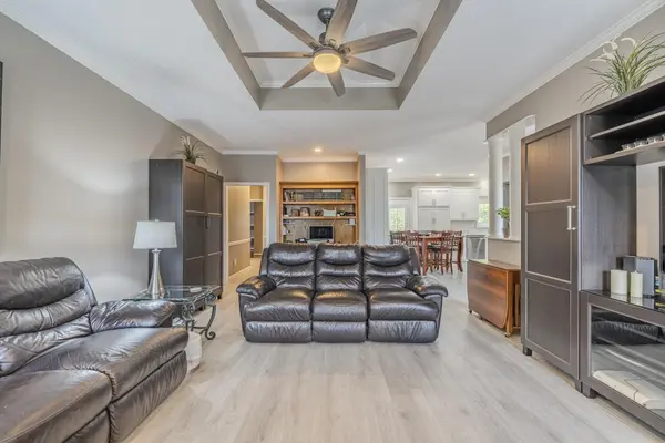 350 YEISER DR, Savannah, TN 38372