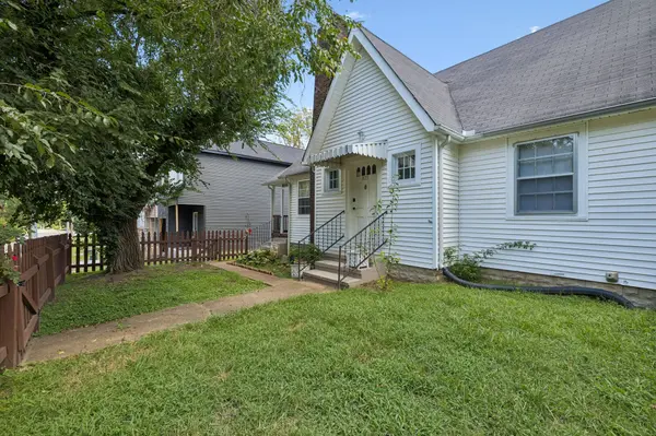 825 Gracey Ave, Clarksville, TN 37040