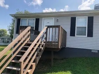210 Arkansas Ave #B, Oak Grove, KY 42262