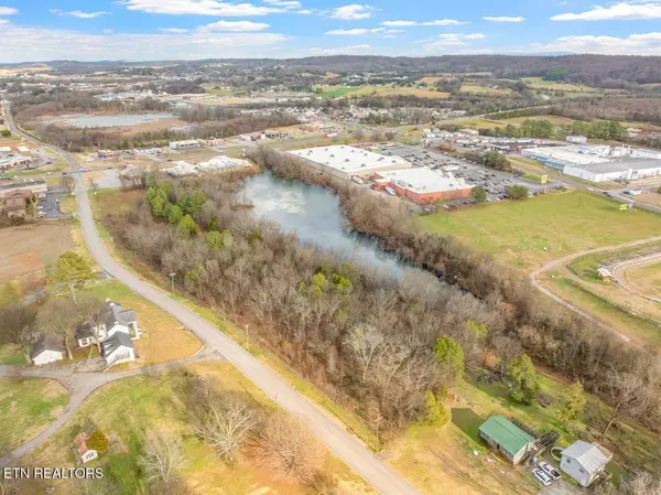 34 Old Athens Pike, Sweetwater, TN 37874