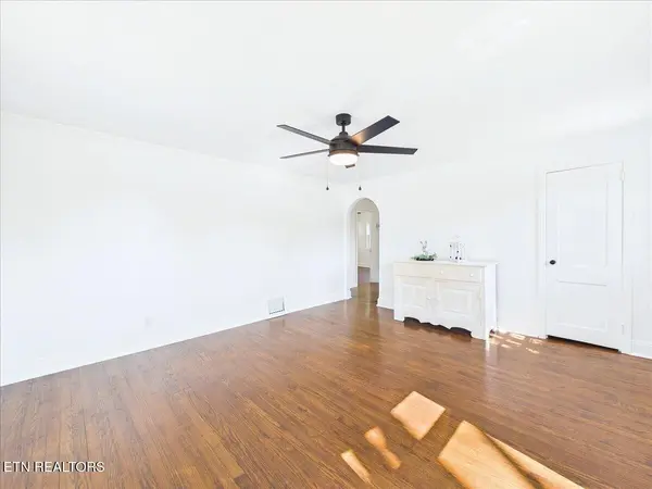 901 Mayes Ave, Sweetwater, TN 37874