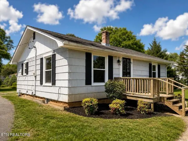 901 Mayes Ave, Sweetwater, TN 37874