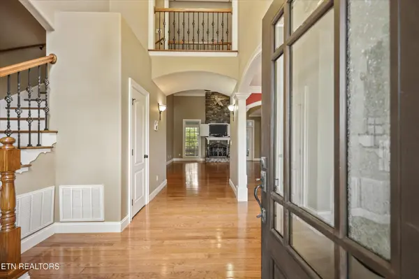 215 NE River Bend Tr, Charleston, TN 37310