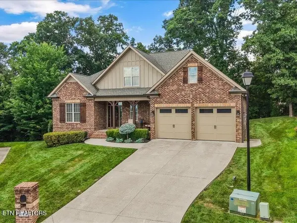605 Blowing Rock Lane, Knoxville, TN 37922