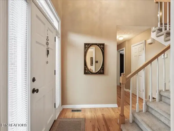 1240 Hearthstone Lane, Knoxville, TN 37923