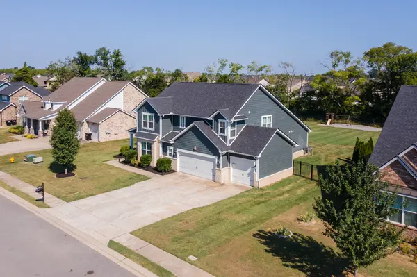 2516 Kingfisher Dr, Murfreesboro, TN 37128