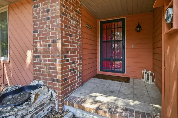 61 Northwoods DR, Kimberling City, MO 65686