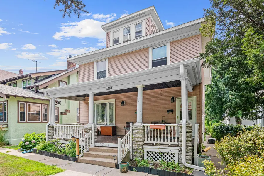1870 Laurel AVE, Saint Paul, MN 55104
