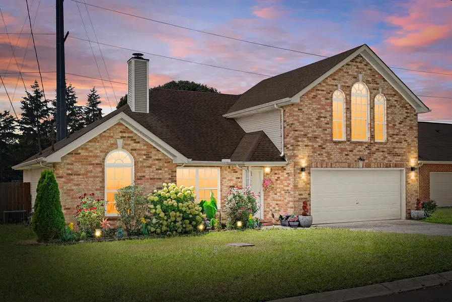 4932 Hickory Woods #E, Antioch, TN 37013