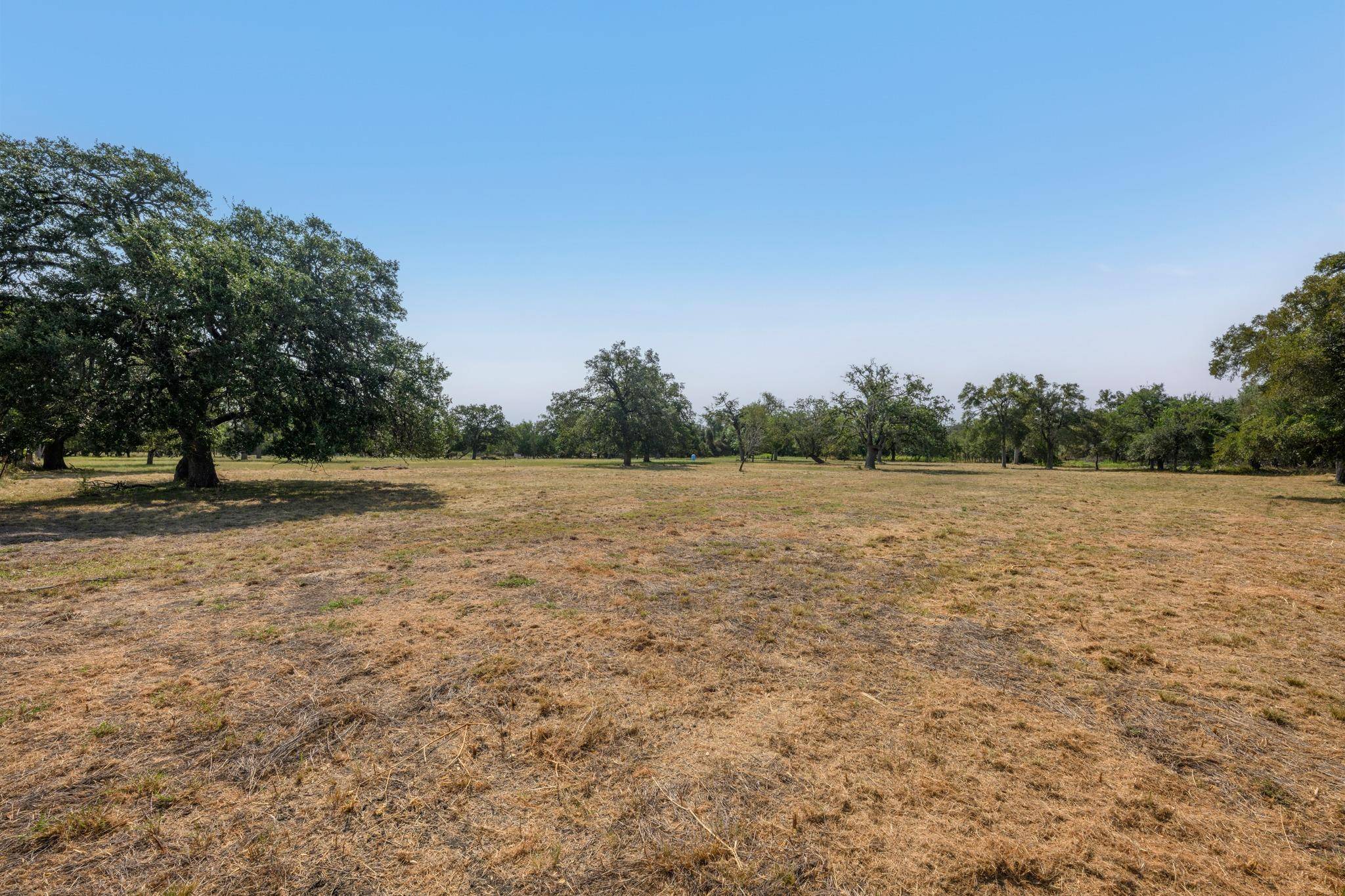 200 Buckskin PASS, Driftwood, TX 78619
