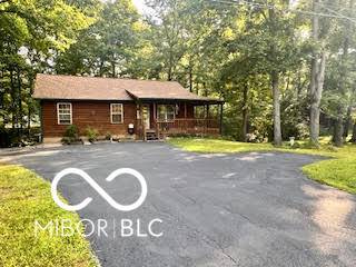 7817 Center Lake RD, Nineveh, IN 46164