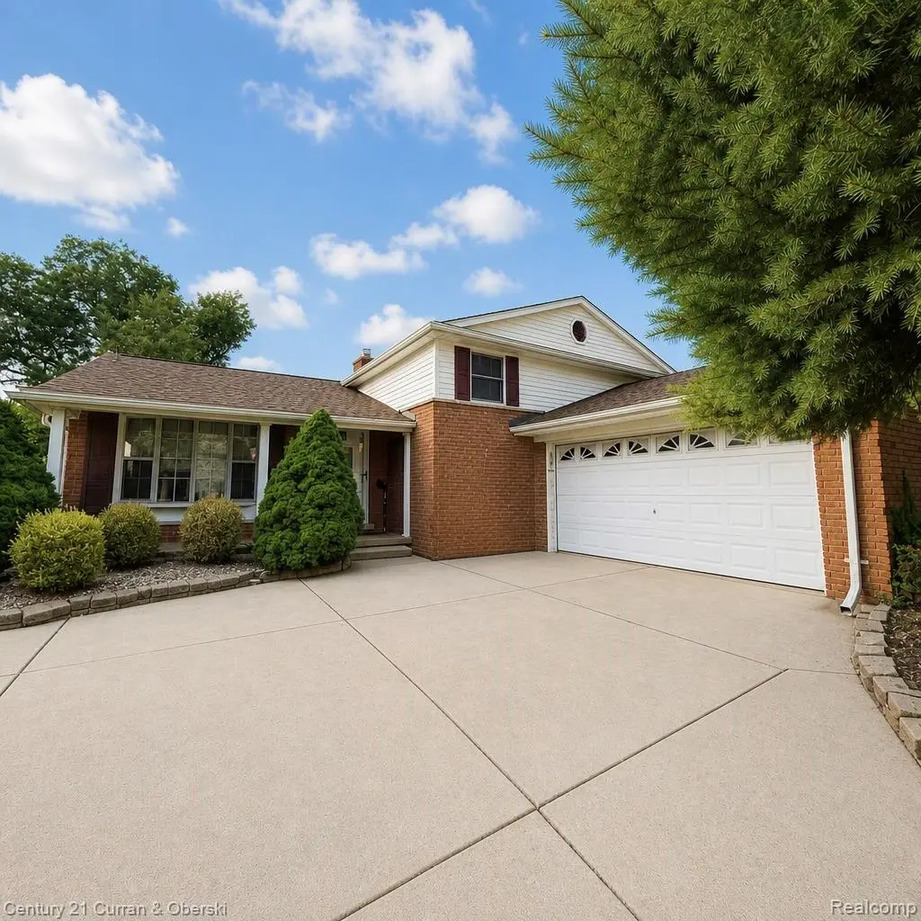 4580 Parkside BLVD, Allen Park, MI 48101
