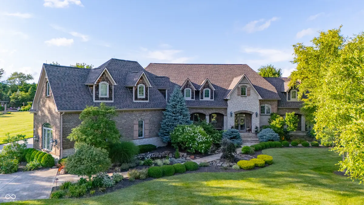 5030 Nightshade LN, Noblesville, IN 46062