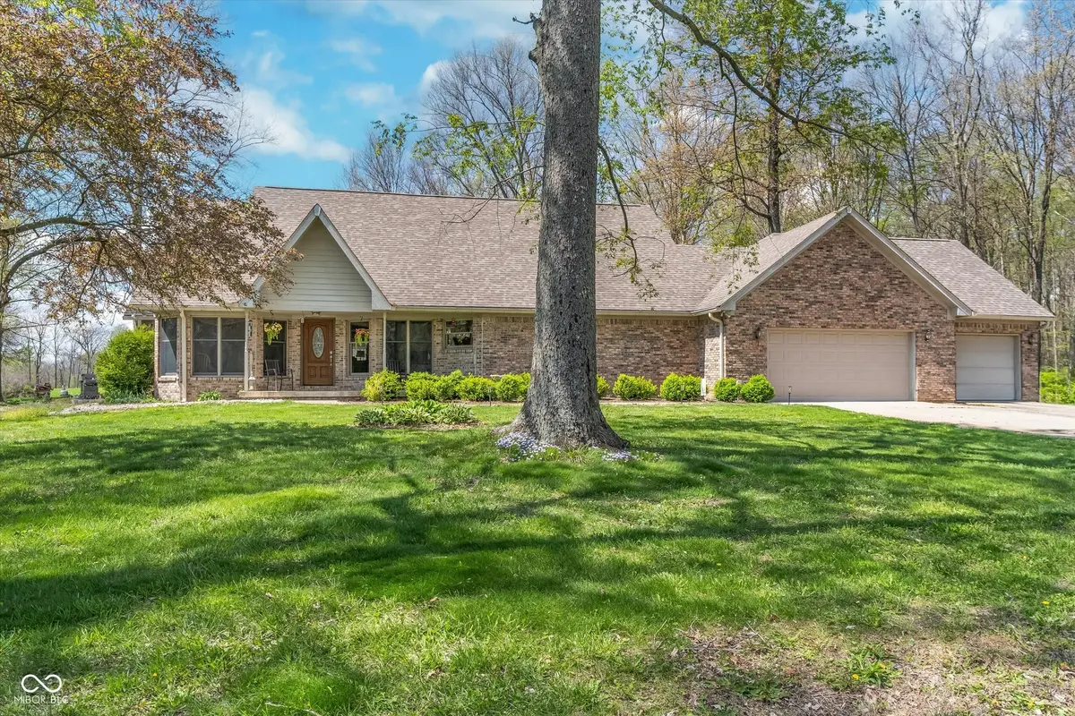 3718 S County Road 101 E, Clayton, IN 46118