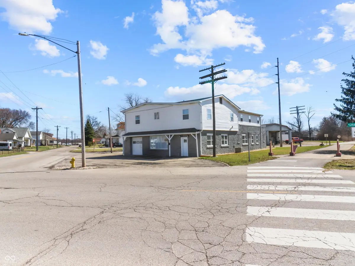 1630 N Granville AVE N, Muncie, IN 47303
