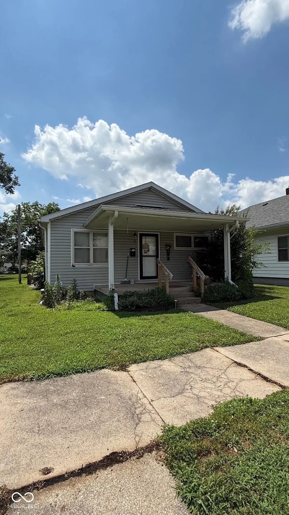 9 E Reel AVE, Vincennes, IN 47591