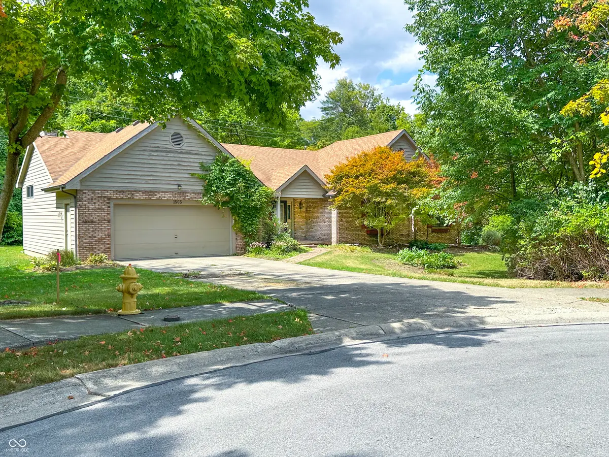 1503 River Run CT, Fort Wayne, IN 46825