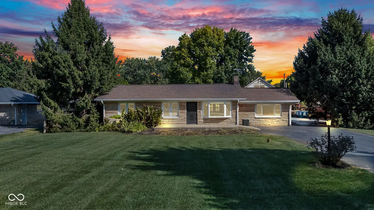 302 W Edgewood AVE, Indianapolis, IN 46217