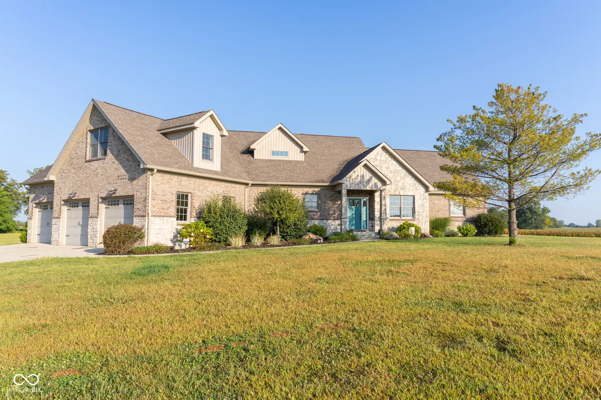 11944 Hope LN, Indianapolis, IN 46239