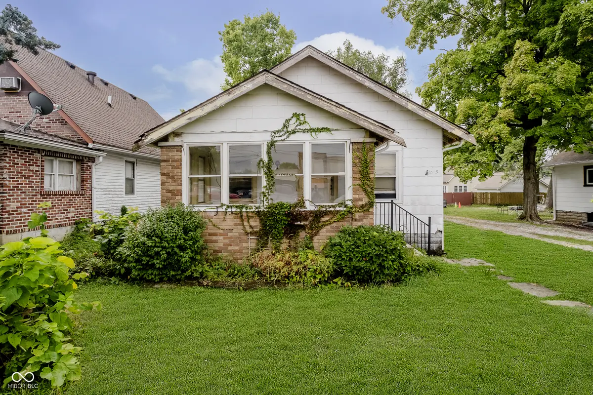 1075 E Hanna AVE, Indianapolis, IN 46227