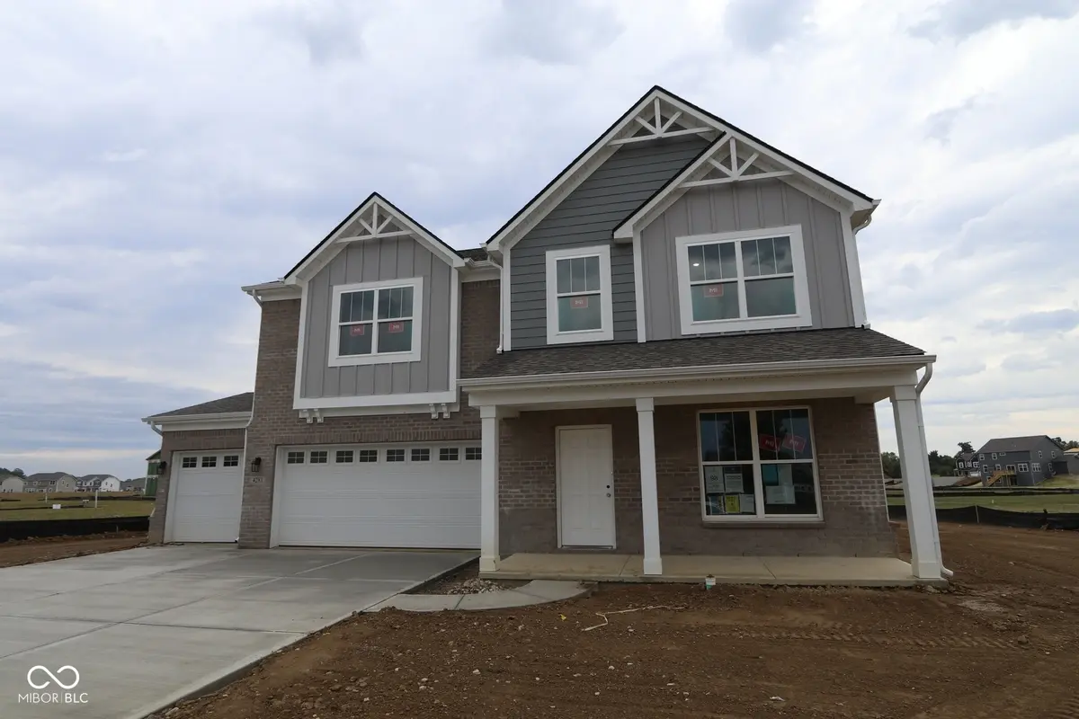 4281 Hayden Valley DR, Bargersville, IN 46106