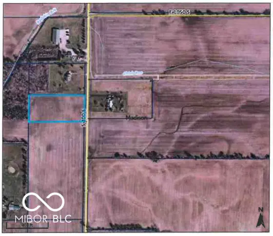 1060 S 300 E, Markleville, IN 46056