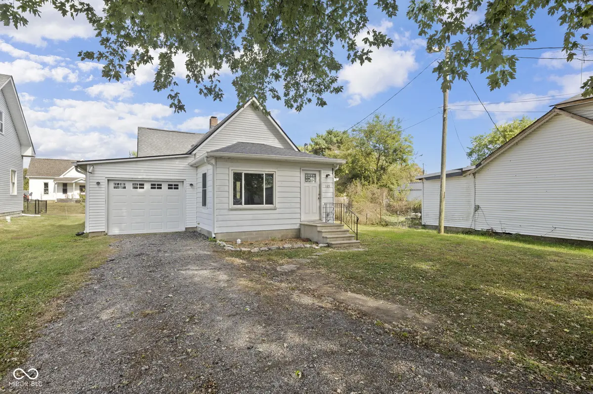 105 Putnam ST, Fillmore, IN 46128