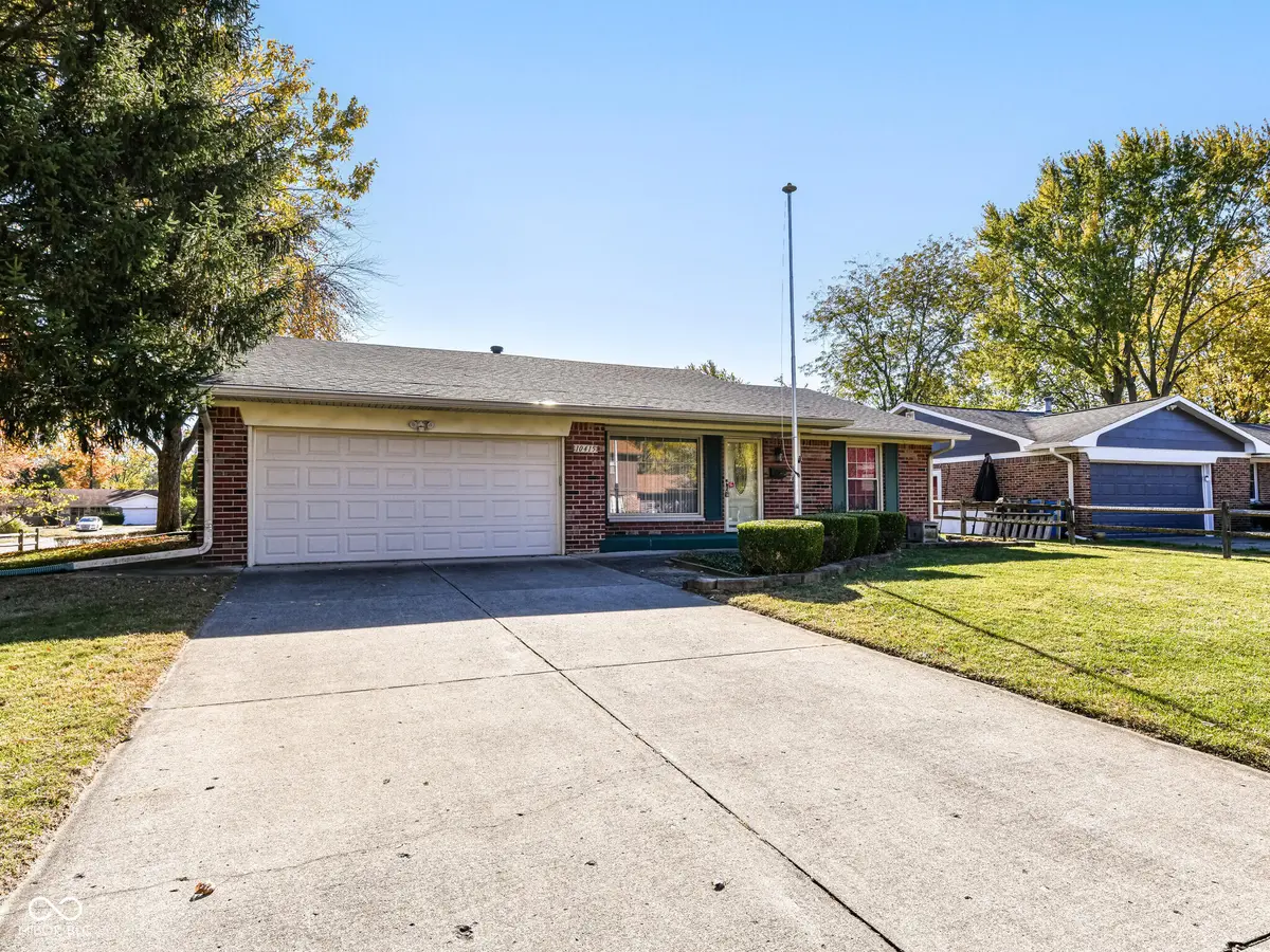 10415 Lawnhaven DR, Indianapolis, IN 46229