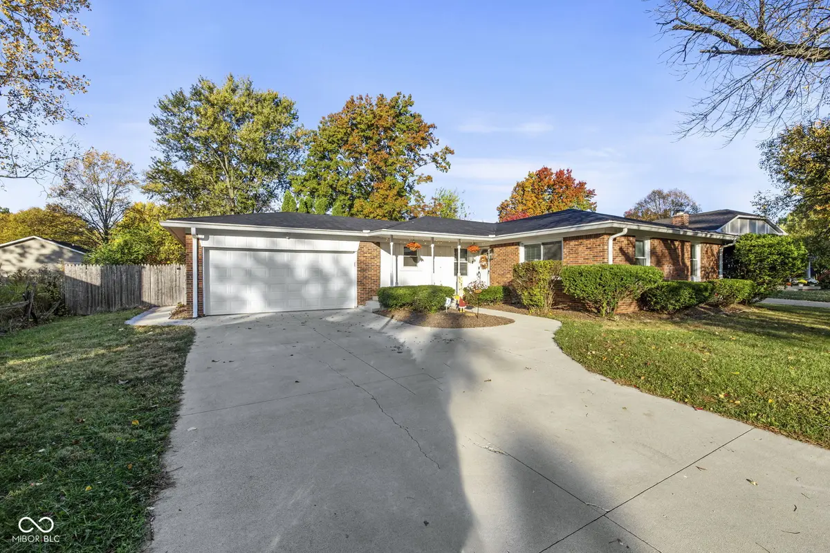 7948 Rockridge CT, Indianapolis, IN 46268