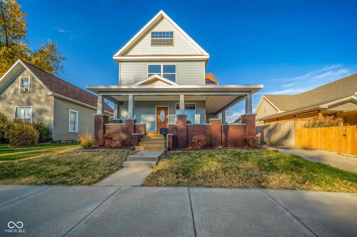 616 N Anderson ST, Elwood, IN 46036