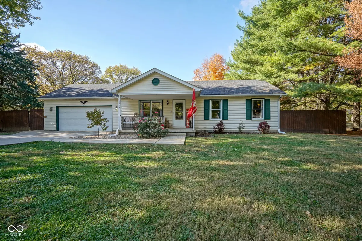 420 N Manifold ST, Ingalls, IN 46048