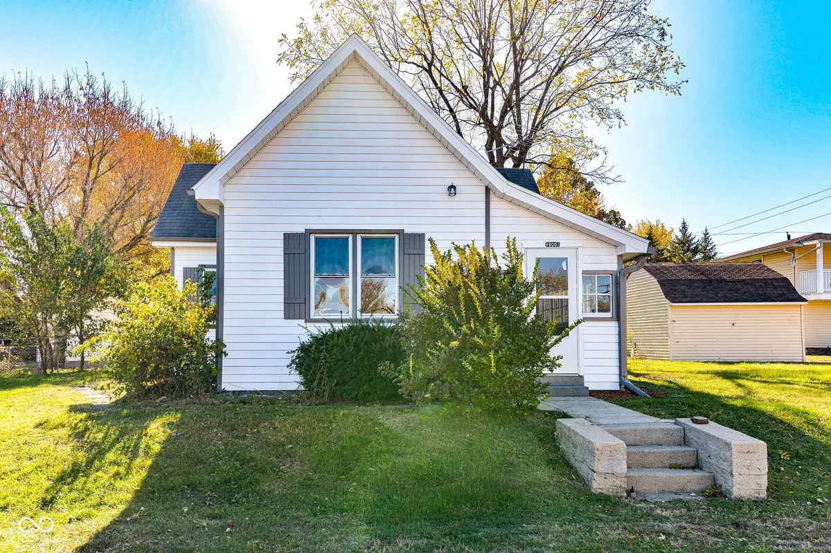 2009 S L ST, Elwood, IN 46036