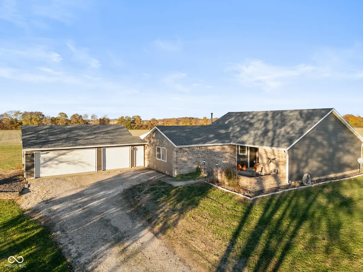 8184 S 500 RD W, Edinburgh, IN 46124