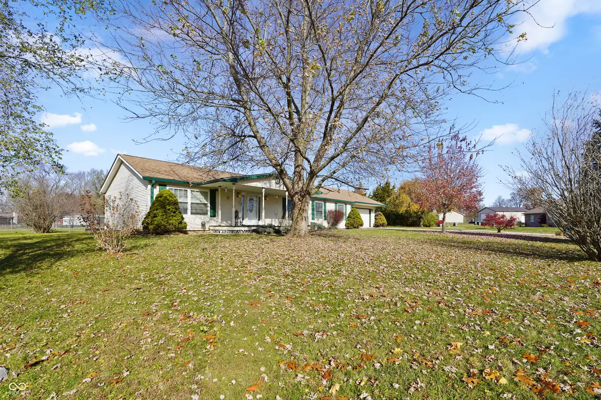 8980 Watkins LN, Clayton, IN 46118