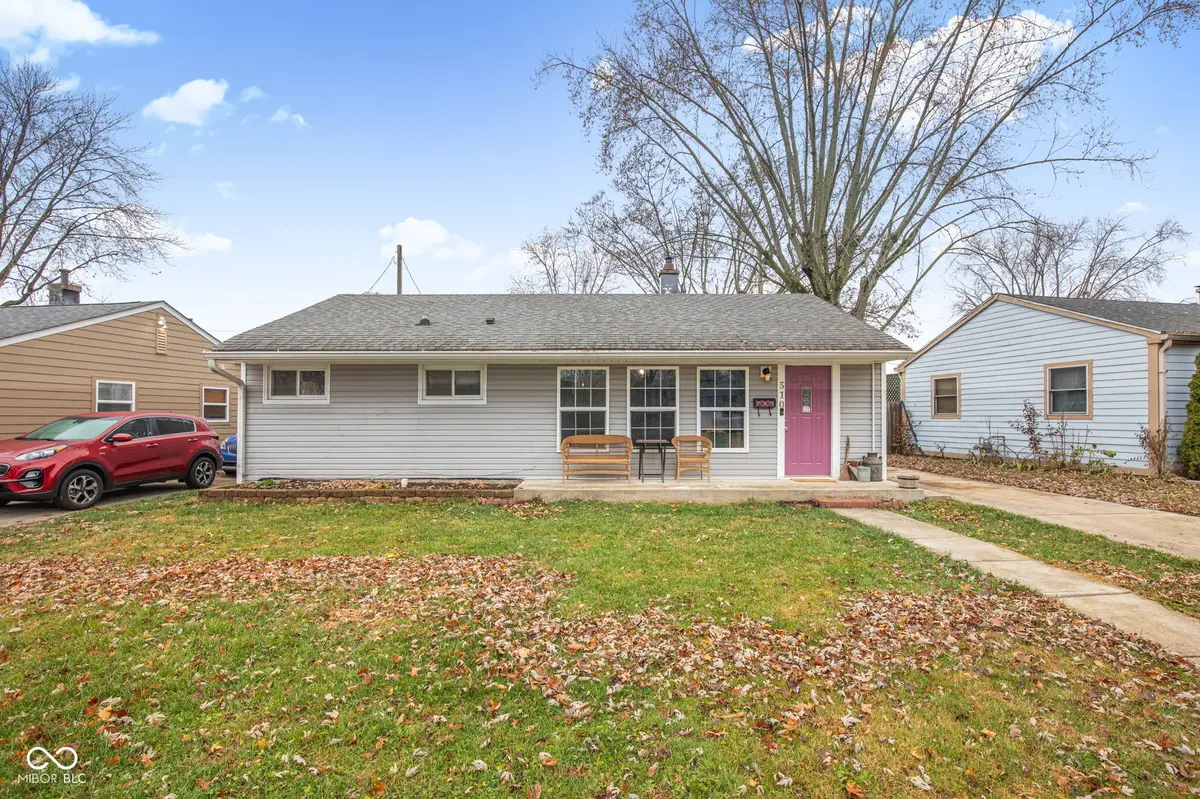 510 E Douglas DR, Brownsburg, IN 46112
