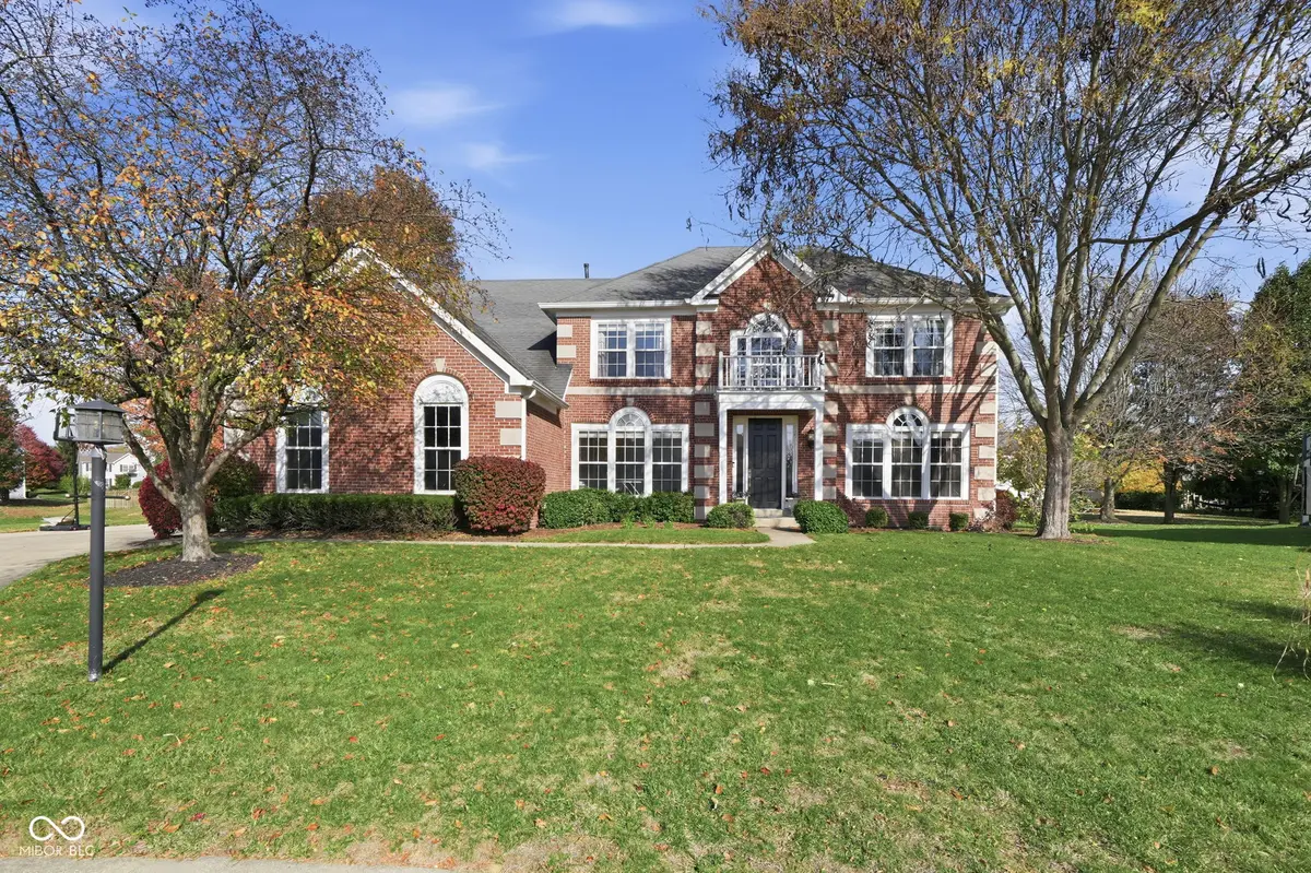 1561 Claireridge CT, Avon, IN 46123