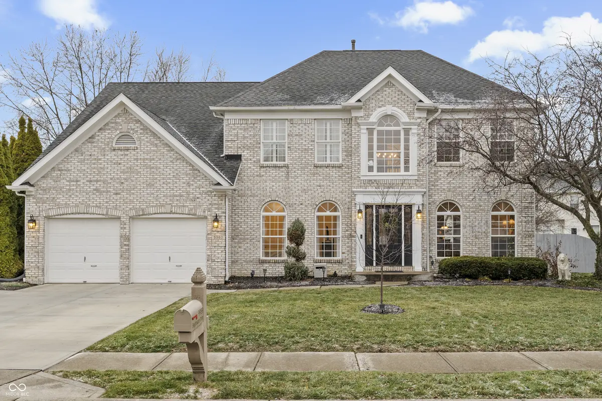 9989 Brightwater DR, Fishers, IN 46038