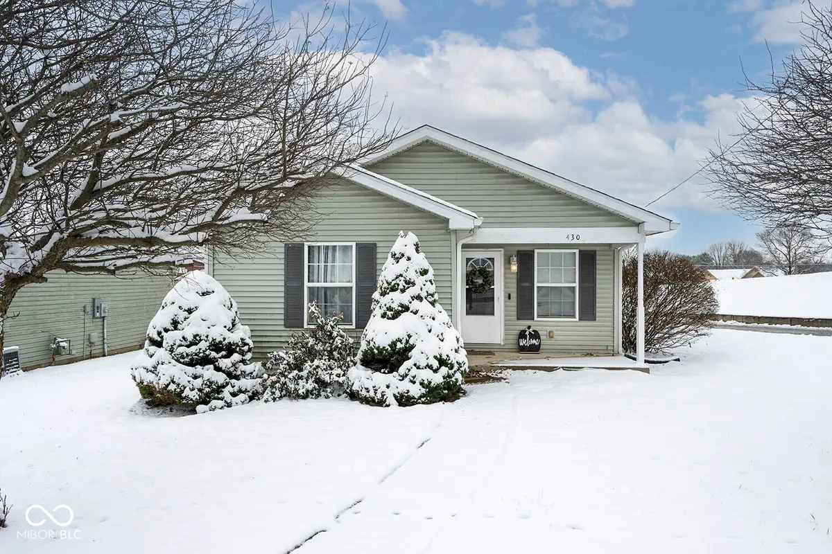 430 N Vine ST, Plainfield, IN 46168