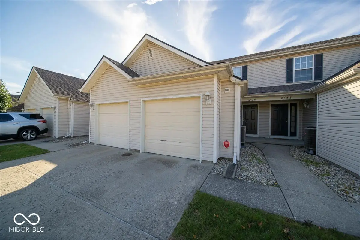 8444 Hague RD #20, Indianapolis, IN 46256