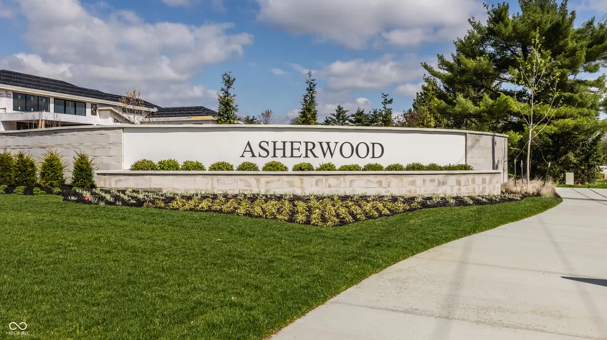 1799 Asherwood LN, Carmel, IN 46032