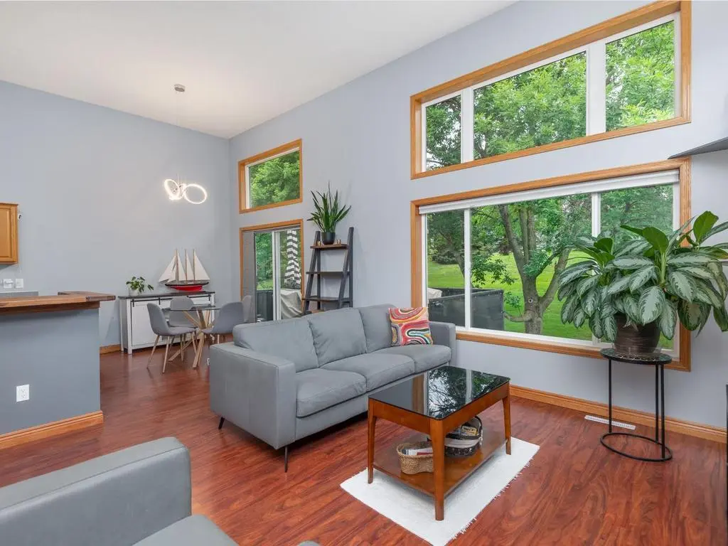 3410 Spring Glen CIR NW, Prior Lake, MN 55372