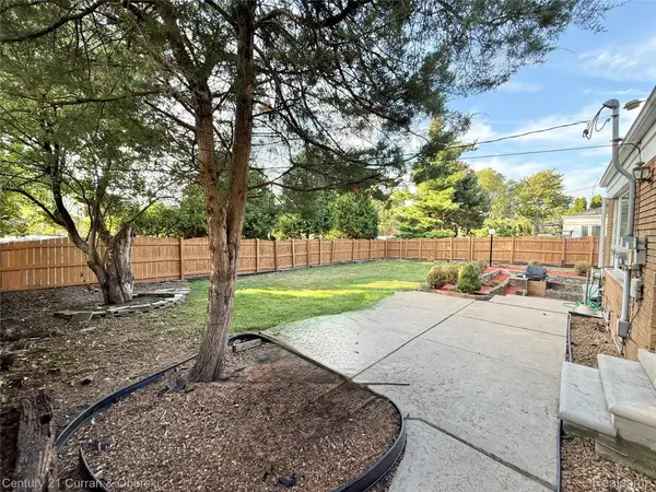 4580 Parkside BLVD, Allen Park, MI 48101