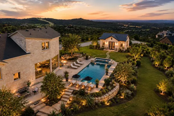 360 Stacey Ann CV, Dripping Springs, TX 78620
