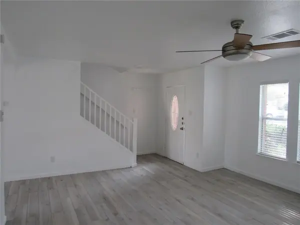 2107 Deer Creek TRL, Round Rock, TX 78665