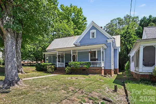 821 N MAIN ST, Salisbury, NC 28144
