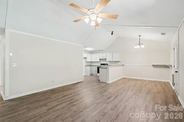 10424 Green Hedge AVE, Charlotte, NC 28269