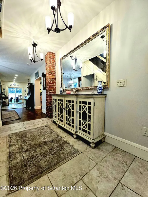814 Sunset ST, Scranton, PA 18509